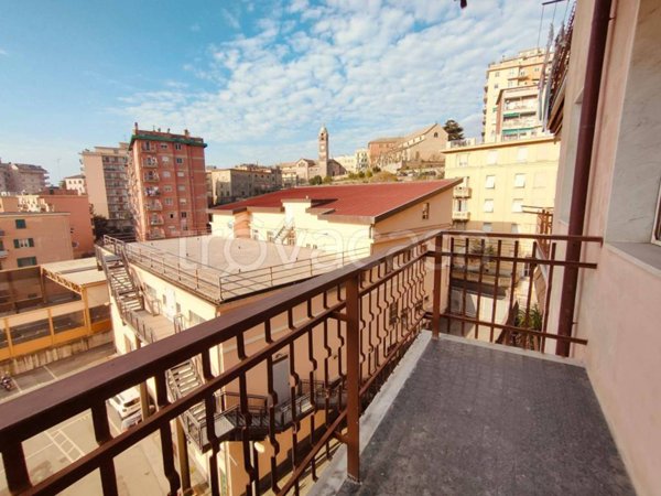 appartamento in affitto a Genova in zona Sestri Ponente
