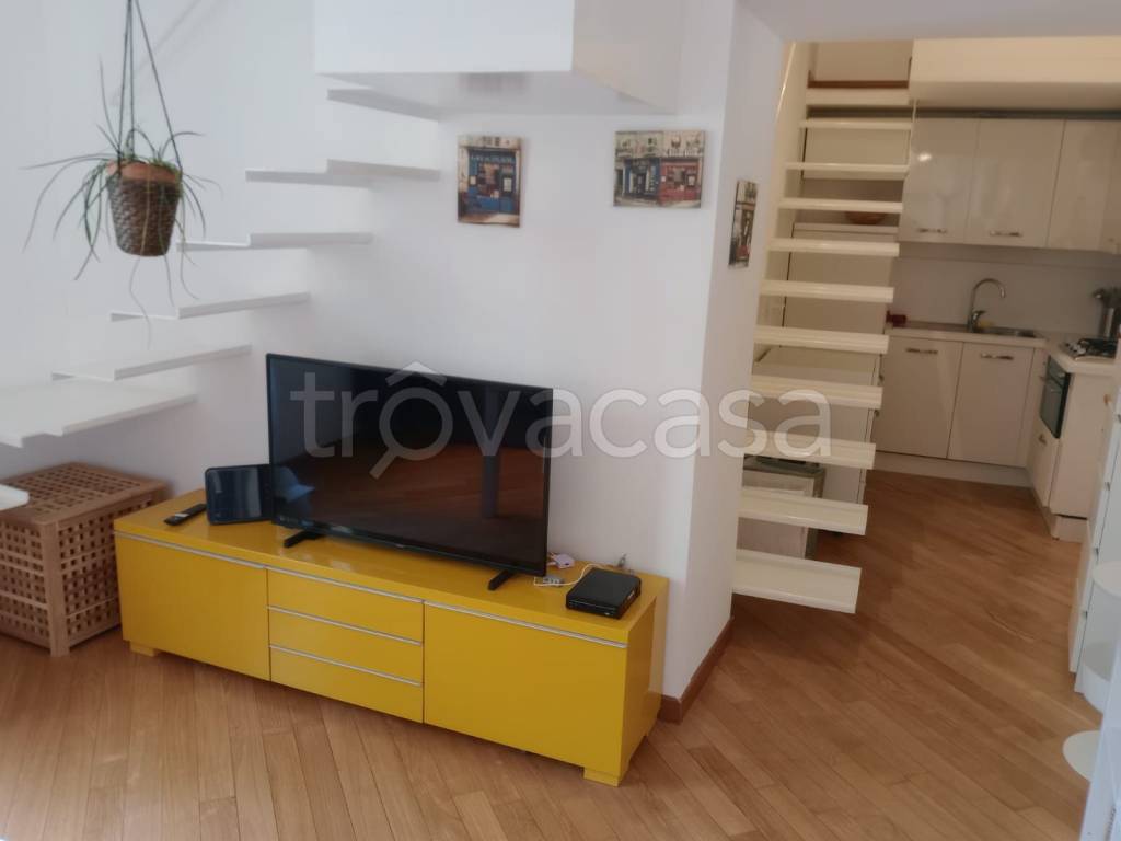 appartamento in affitto a Genova in zona San Vincenzo