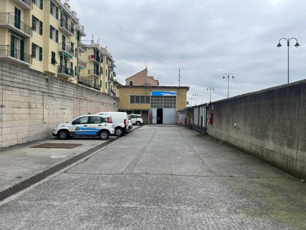 ufficio in affitto a Genova