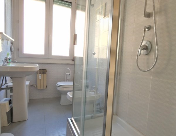 appartamento in affitto a Genova in zona Castelletto