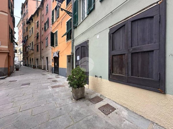 negozio in affitto a Genova in zona Pegli