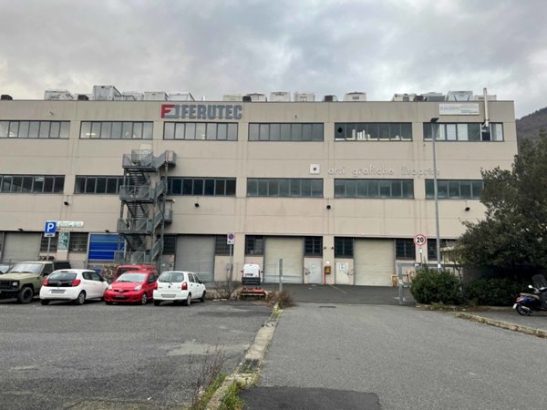 ufficio in affitto a Genova in zona Molassana