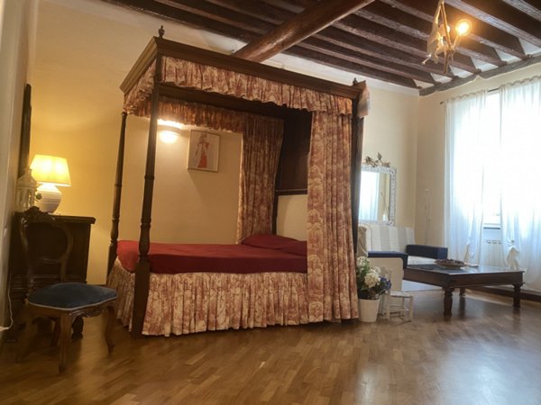 appartamento in affitto a Genova in zona Centro Storico