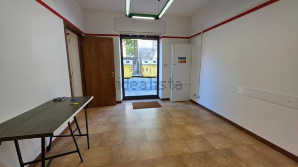 ufficio in affitto a Genova in zona Bolzaneto