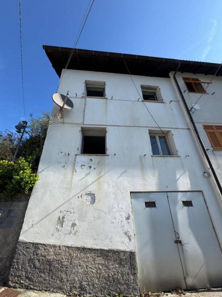 casa indipendente in affitto a Genova in zona Sestri Ponente
