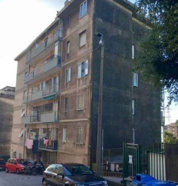 locale di sgombero in affitto a Genova