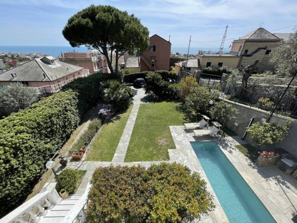 casa indipendente in affitto a Genova in zona Nervi