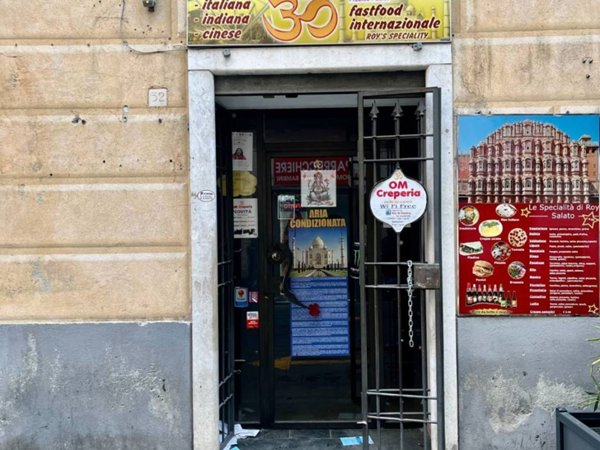 negozio in affitto a Genova in zona Sestri Ponente