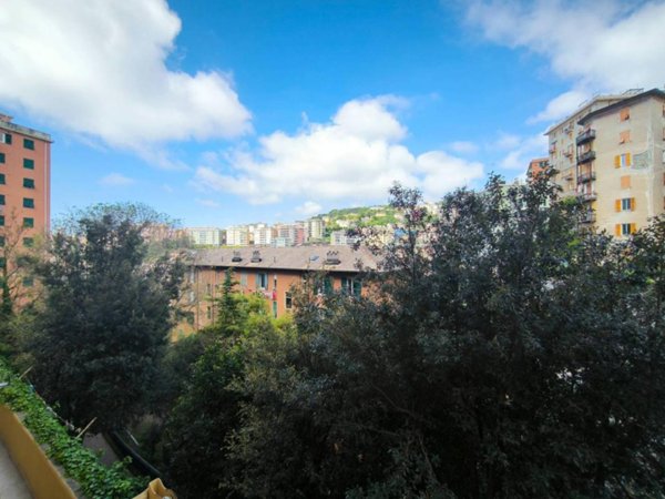 appartamento in affitto a Genova in zona Lagaccio / Granarolo