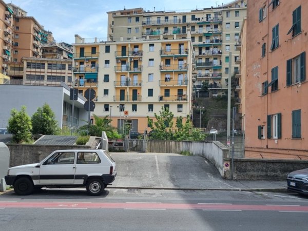 appartamento in affitto a Genova in zona Marassi