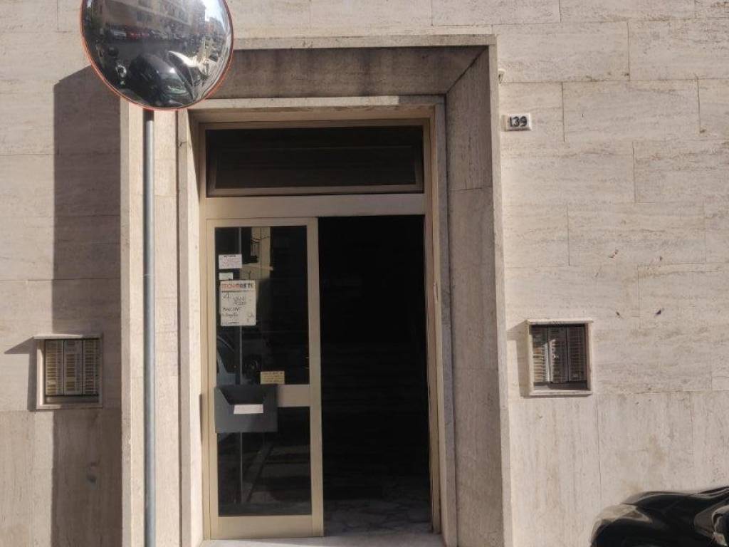 appartamento in affitto a Genova in zona Palmaro / Pra'
