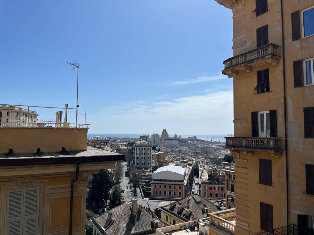 appartamento in affitto a Genova in zona Castelletto
