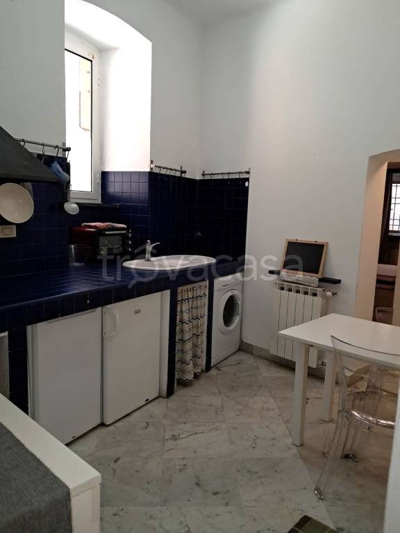 appartamento in affitto a Genova in zona Carignano