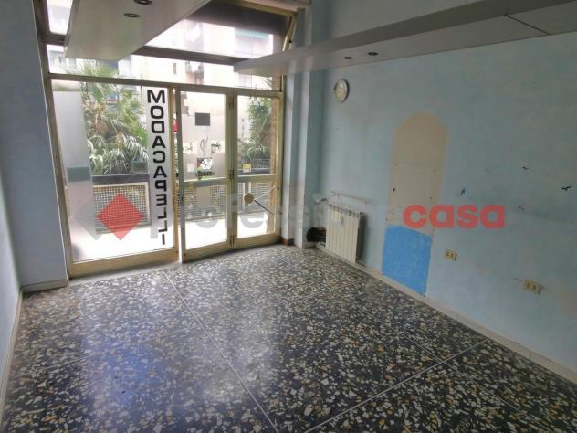 negozio in affitto a Genova in zona Sturla
