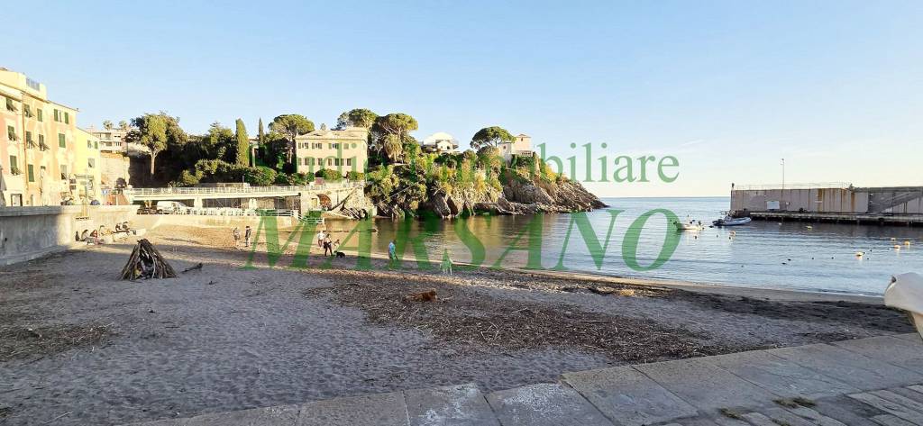locale commerciale in affitto a Genova in zona Nervi