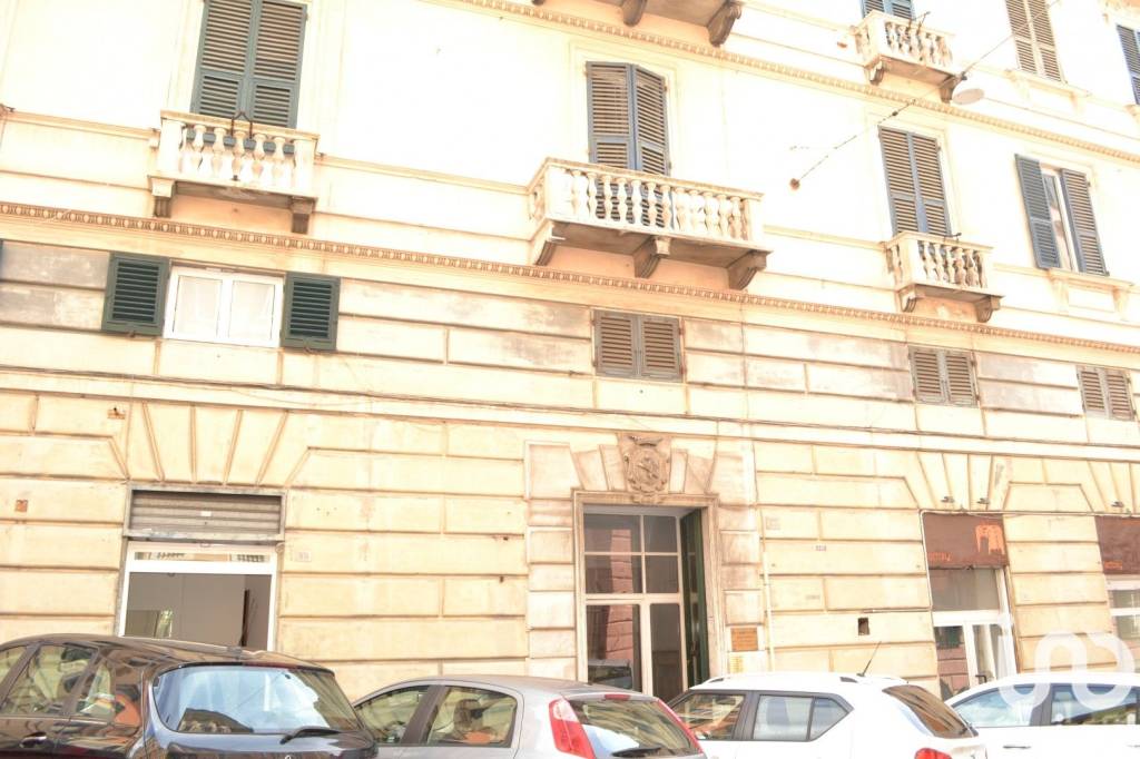 monolocale in affitto a Genova in zona Castelletto