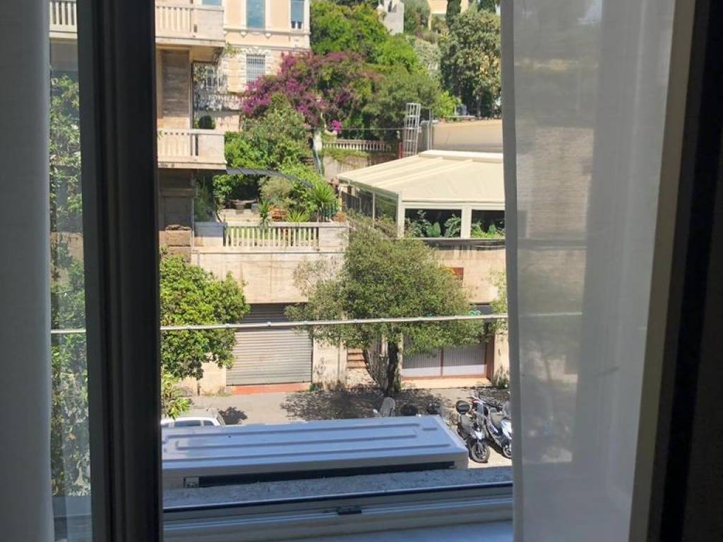 appartamento in affitto a Genova in zona Sturla