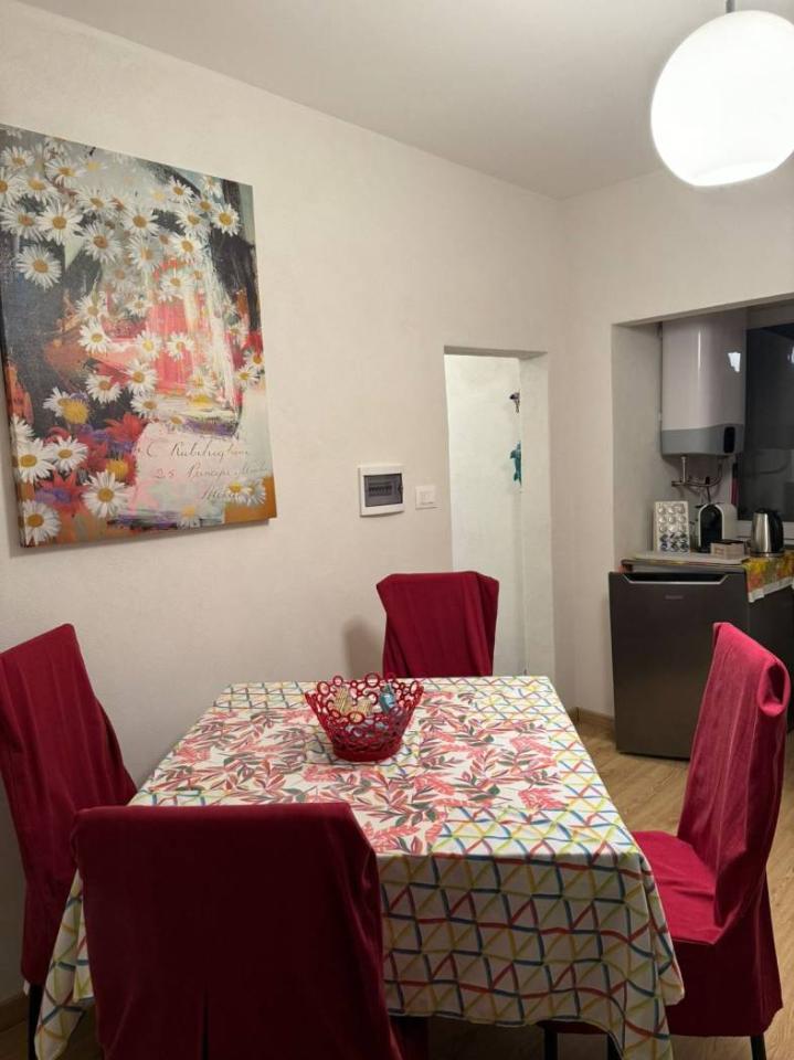 appartamento in affitto a Genova in zona Sottoripa / Maddalena / Molo