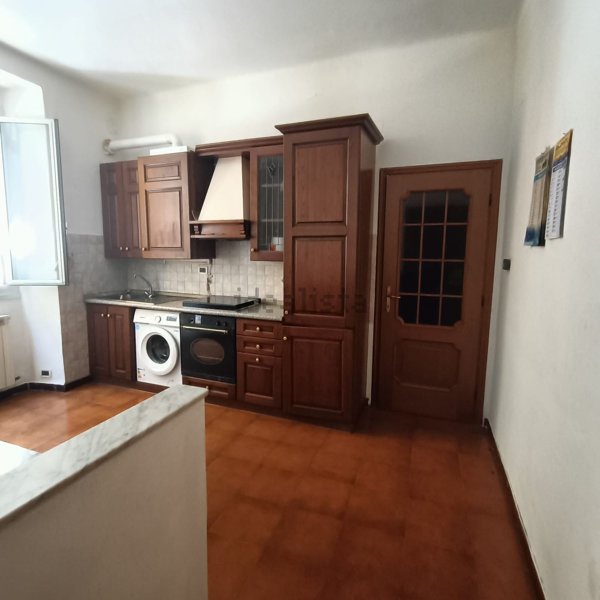 appartamento in affitto a Genova in zona Sestri Ponente