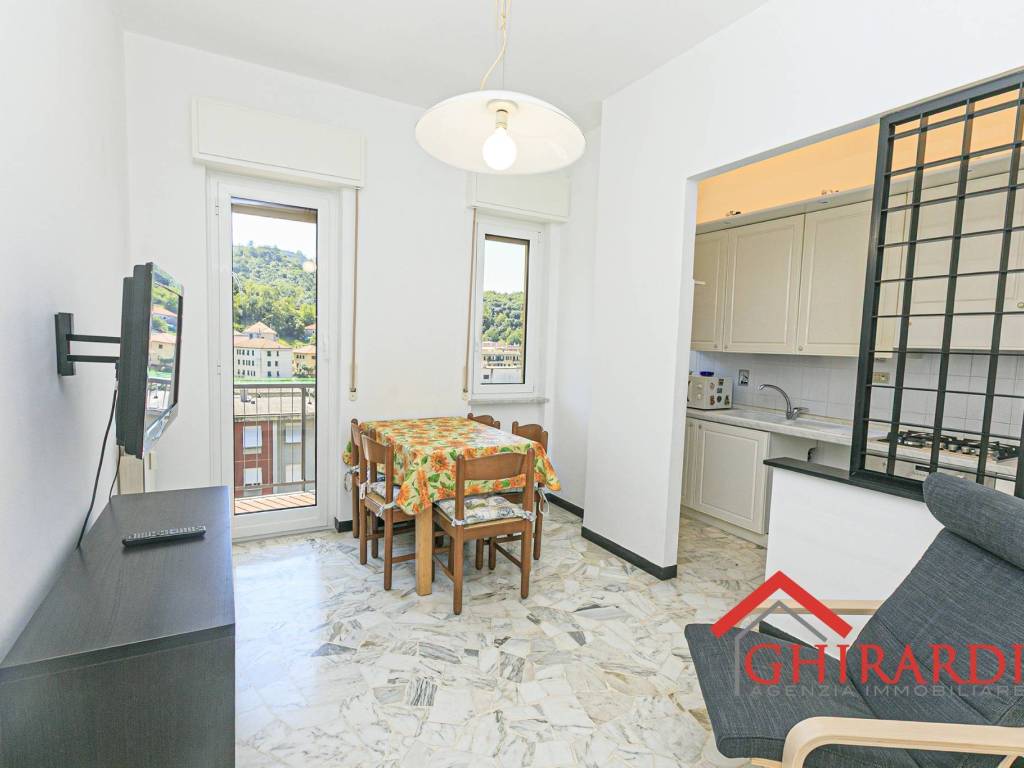 appartamento in affitto a Genova in zona Rivarolo