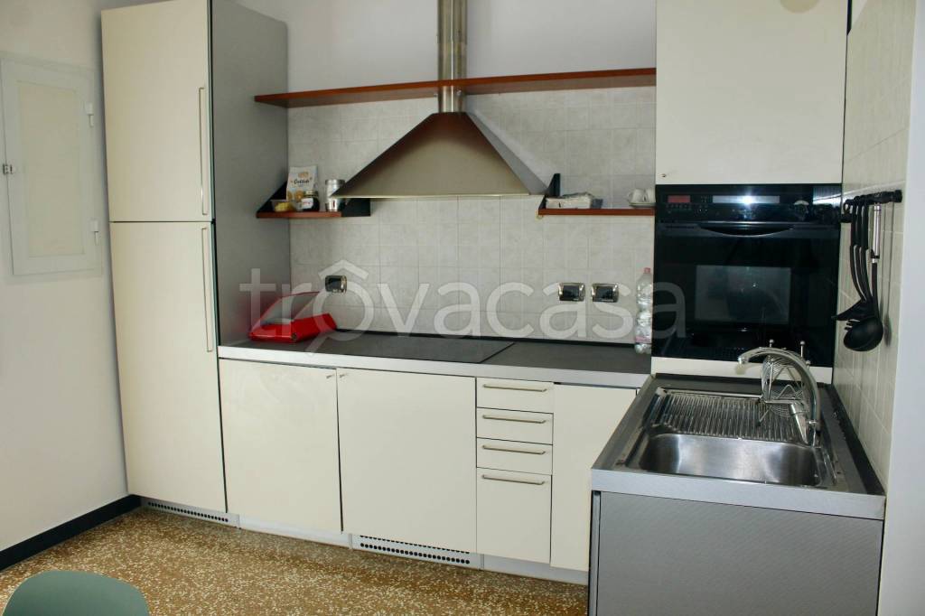 appartamento in affitto a Genova in zona San Martino