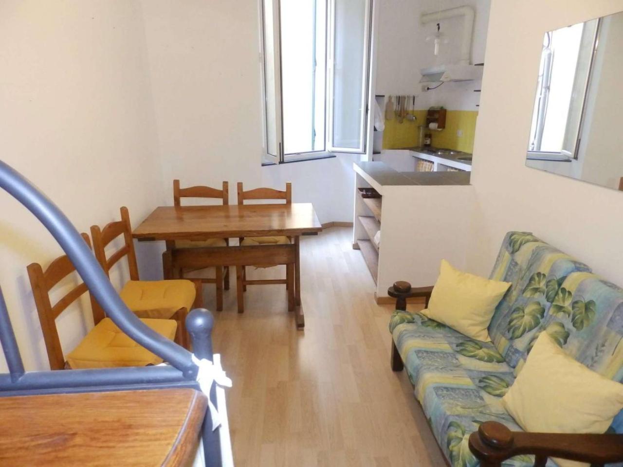 appartamento in affitto a Genova in zona Lagaccio / Granarolo
