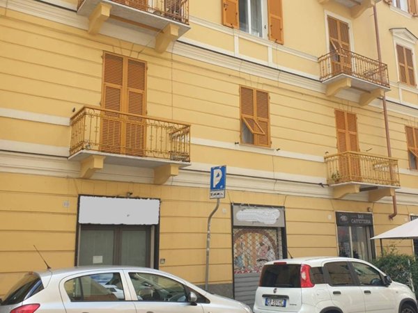 negozio in affitto a Genova in zona Pegli