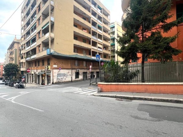 appartamento in affitto a Genova in zona Marassi
