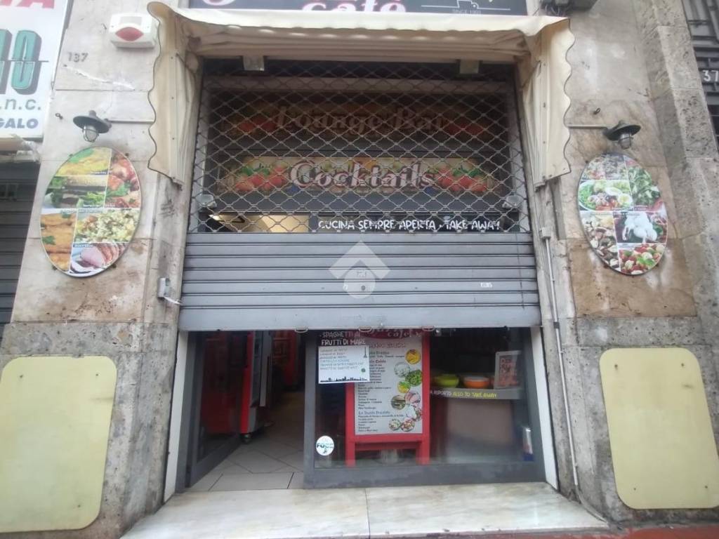 locale commerciale in affitto a Genova in zona Foce