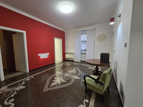 appartamento in vendita a Genova in zona Sestri Ponente