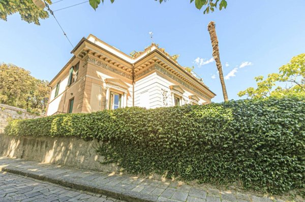 appartamento in affitto a Genova in zona San Vincenzo