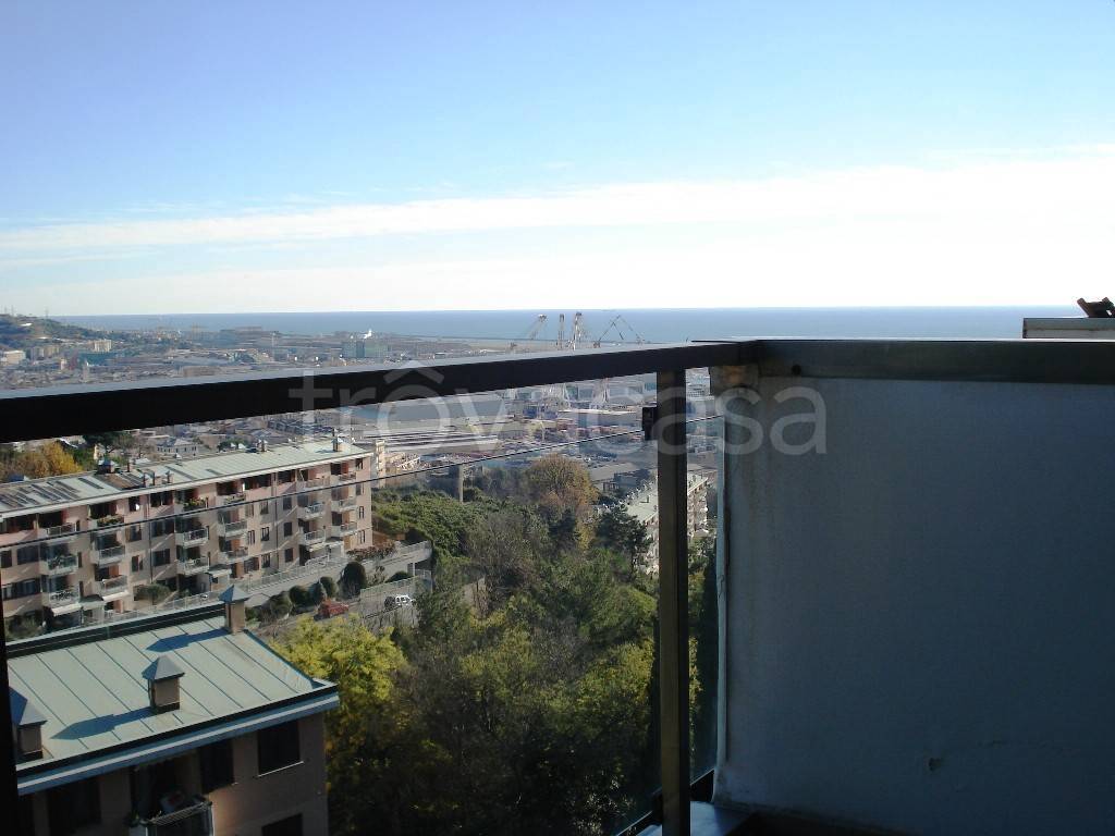 appartamento in affitto a Genova in zona Pegli