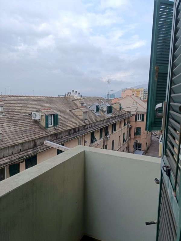 appartamento in affitto a Genova in zona Palmaro / Pra'