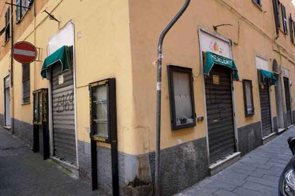 ufficio in affitto a Genova in zona Sampierdarena
