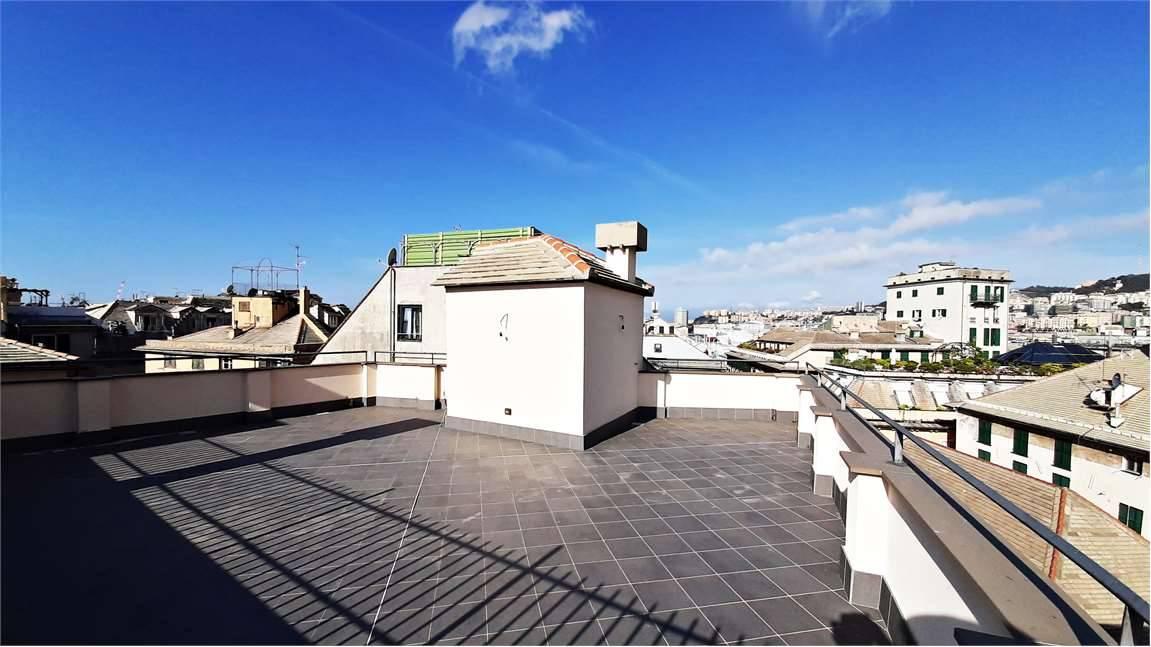 appartamento in affitto a Genova in zona Sottoripa / Maddalena / Molo