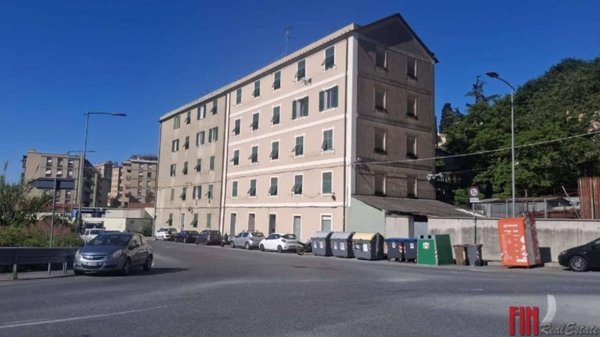 appartamento in affitto a Genova in zona Sestri Ponente
