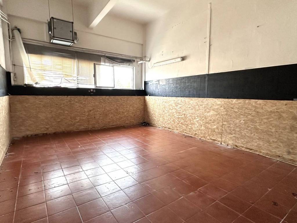 negozio in affitto a Genova in zona Nervi