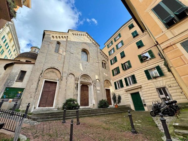appartamento in affitto a Genova in zona Sottoripa / Maddalena / Molo