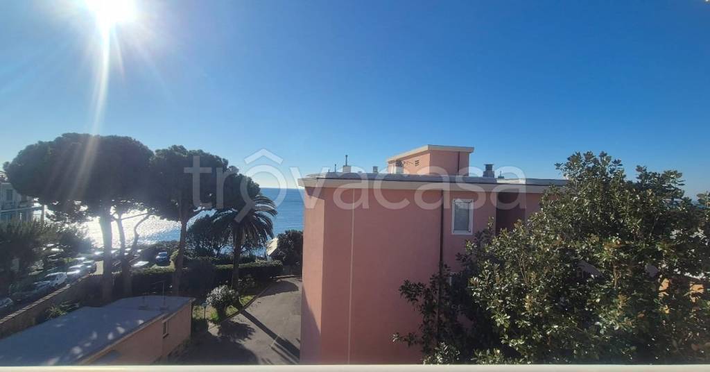 appartamento in affitto a Genova