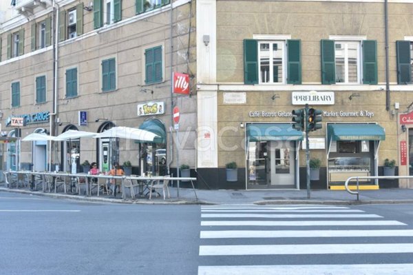 negozio in affitto a Genova in zona Foce