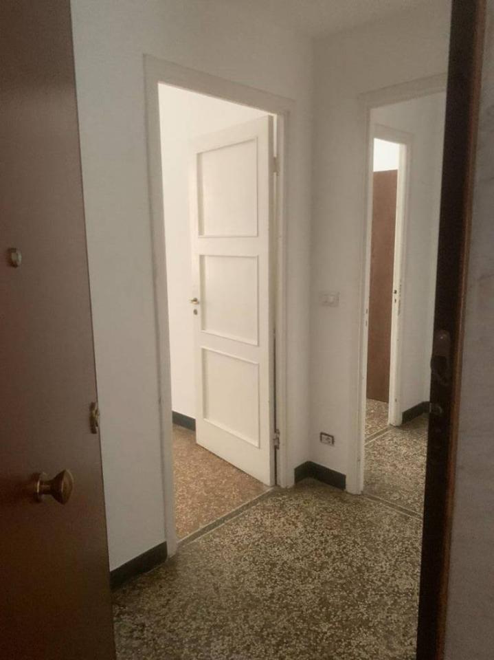 appartamento in affitto a Genova in zona Lagaccio / Granarolo