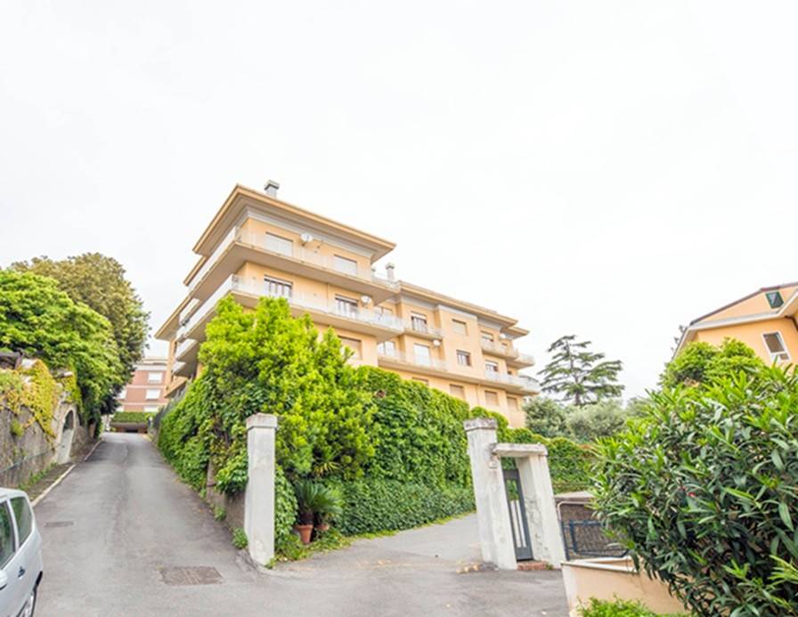 appartamento in affitto a Genova in zona Sturla