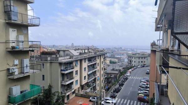 appartamento in affitto a Genova in zona Lagaccio / Granarolo