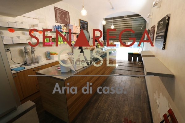 negozio in affitto a Genova in zona Portoria / Piccapietra