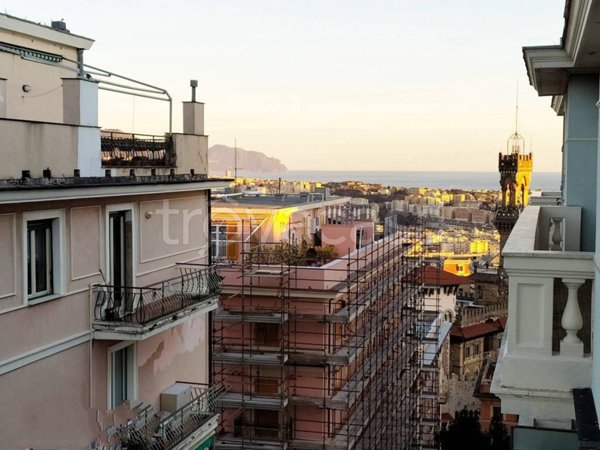 appartamento in affitto a Genova in zona Castelletto