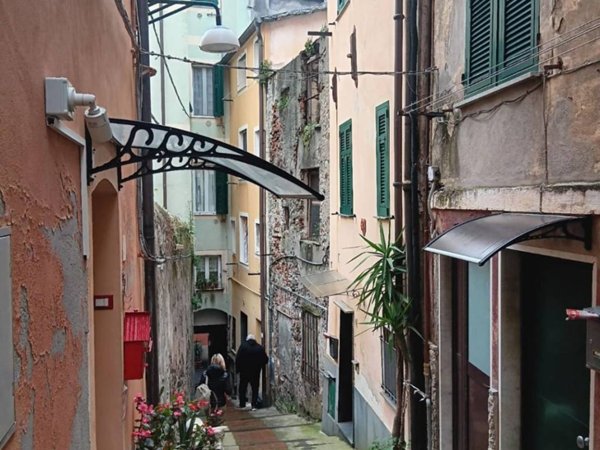 appartamento in affitto a Genova in zona Voltri