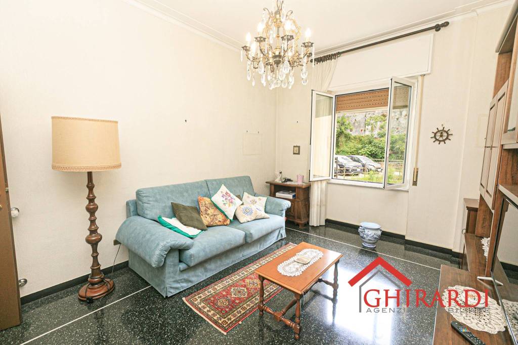 appartamento in affitto a Genova in zona Sestri Ponente