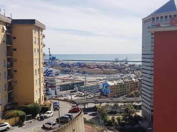 appartamento in affitto a Genova in zona DiNegro