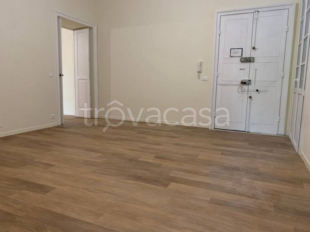 ufficio in affitto a Genova in zona San Vincenzo