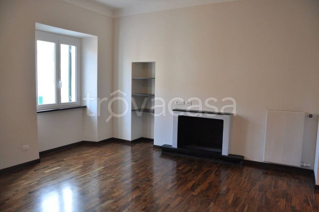 appartamento in affitto a Genova in zona Carignano
